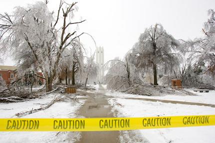 2007 Ice Storm at Northwest 9